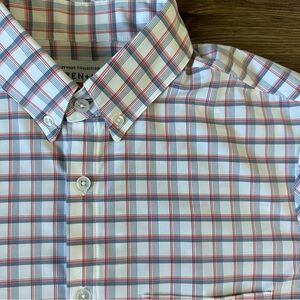 Mizzen Main Leeward Button Up Shirt Mens Medium Red Blue Performance Trim Plaid